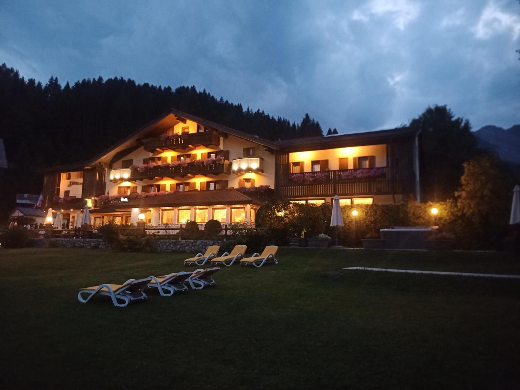 Park Hotel Arnica Falcade Luaran gambar